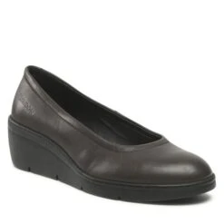 Chaussures Basses Fly London Numafly P601570003 Brown