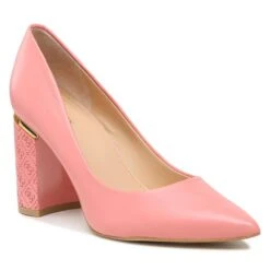 Chaussures Basses Guess Pialy FL5PIA LEA08 CORAL